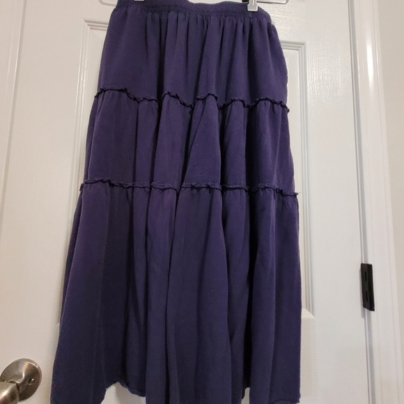 Navy Blue Midi Double Tiered Skirt with Pockets Size Small - Picture 4 of 15